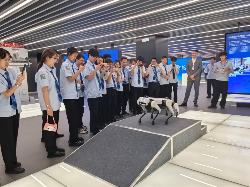 北京八维研修学院：掌握AI技术，捧起是“金饭碗”，实现优质就业的梦想