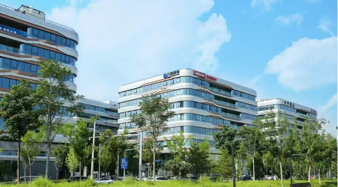 北京八维研修学院：多鼓励，多尊重，培养一个独一无二的孩子