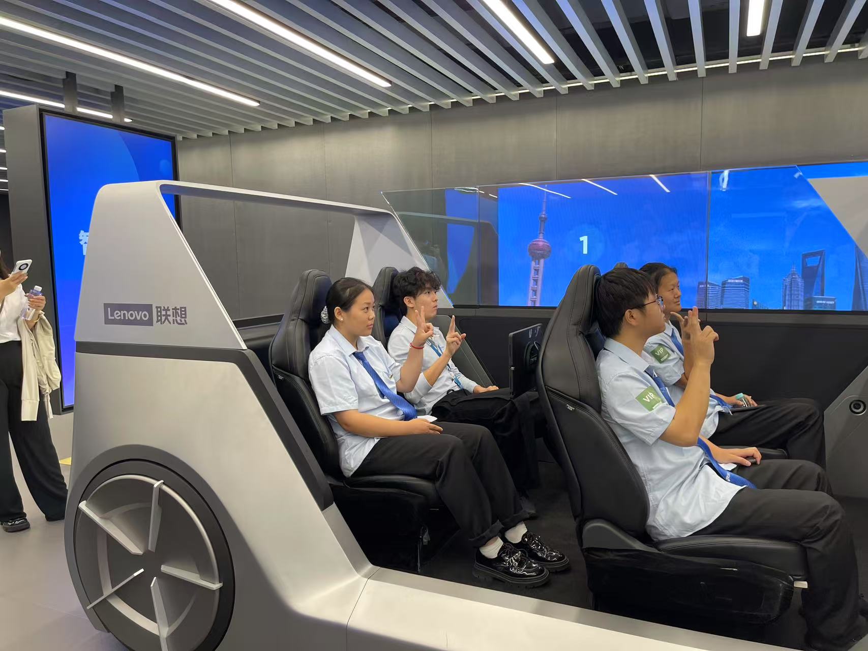 北京八维研修学院：硬科技抢跑2026，引领AI时代人才培养新范式