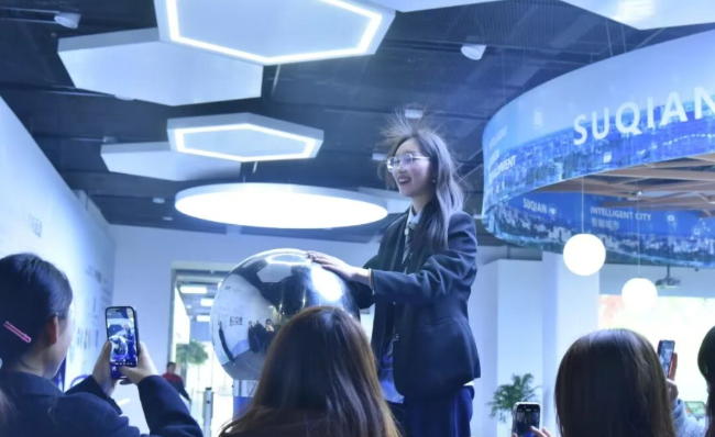 北京八维研修学院：方向对了，每一步都是前进！