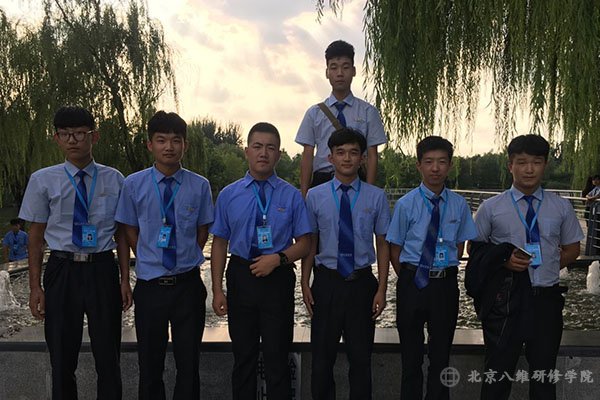 网络工程专业17年新生软件园一行